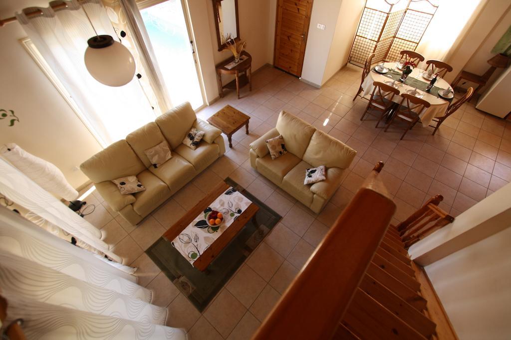 Hilltop Chalet 皮斯索里 客房 照片